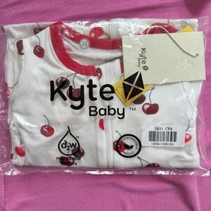 SOLD - NIB Kyte cherries zip up footies 12-18